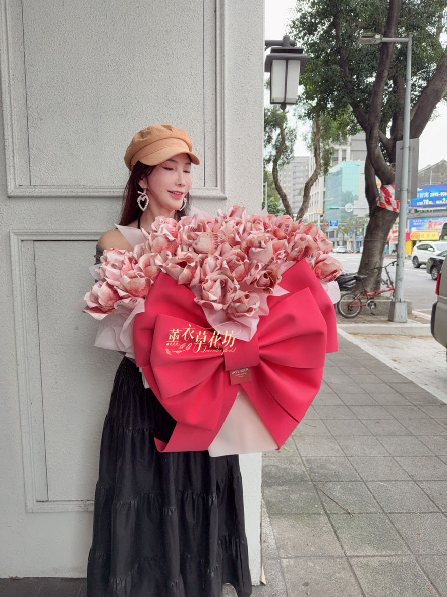 鈔票花束30朵 ~巨大蝴蝶結112010601