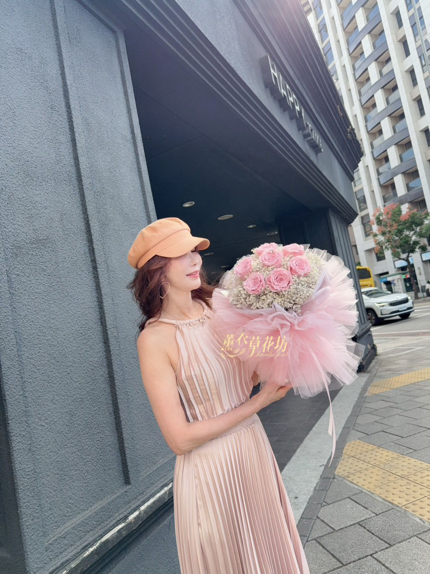 永生花/不凋花/恆星花/花束設計~112120605