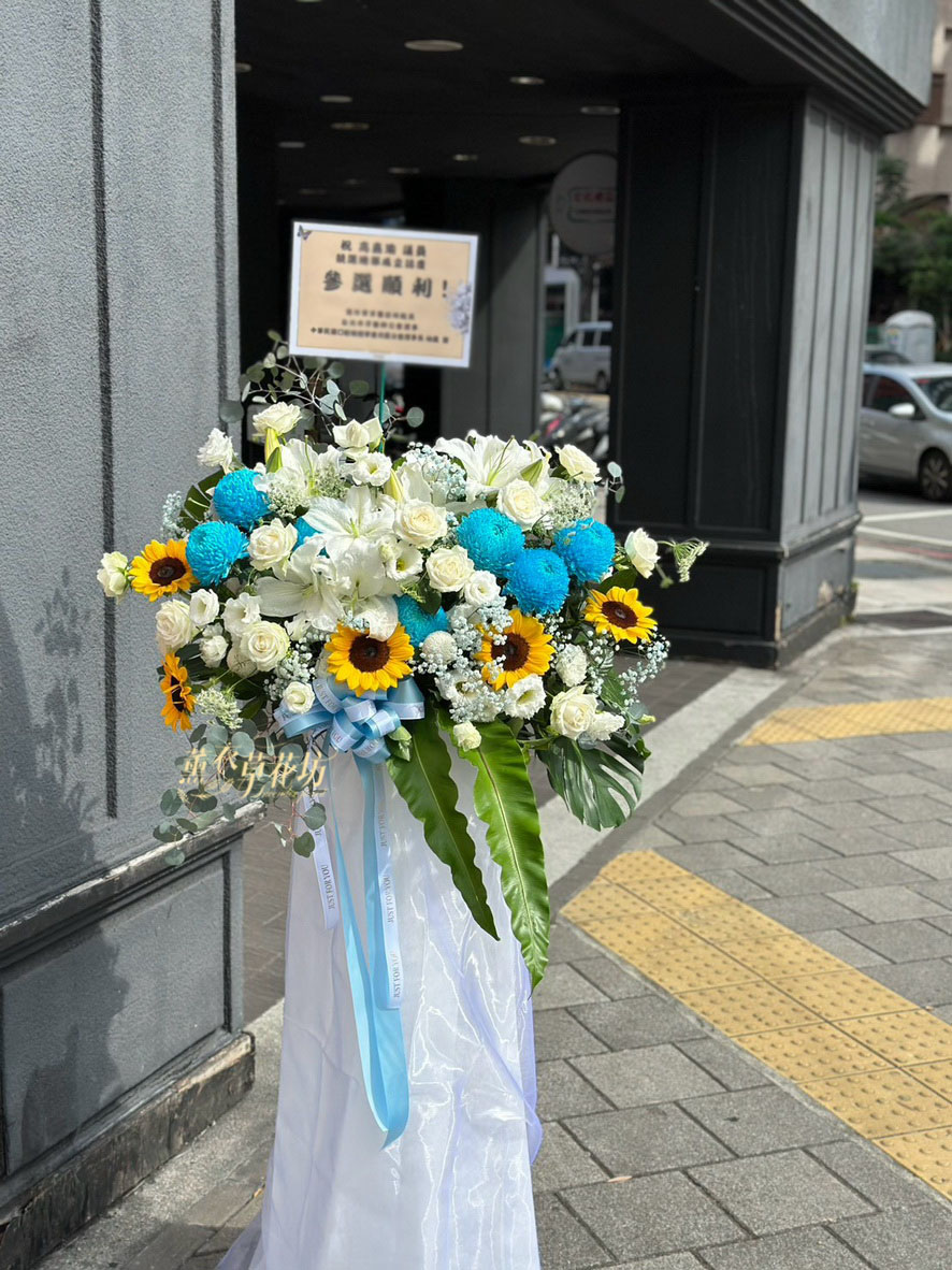 藝術花籃設計~114102329