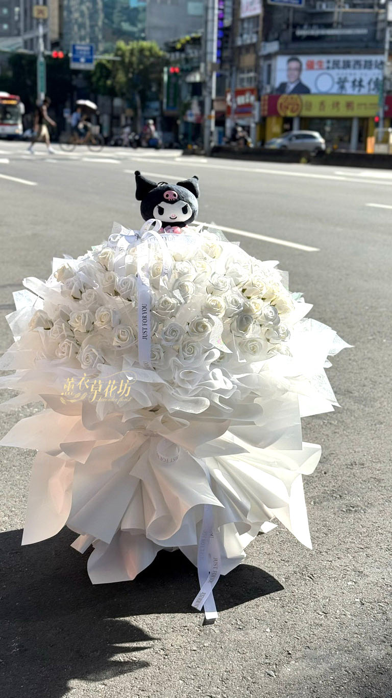 99朵~ 香氛玫瑰花束 115100101