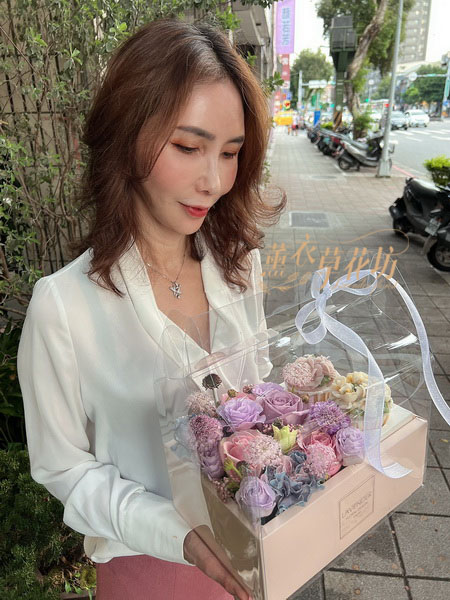 韓式擠花杯子蛋糕-鮮花-花盒~設計111041306