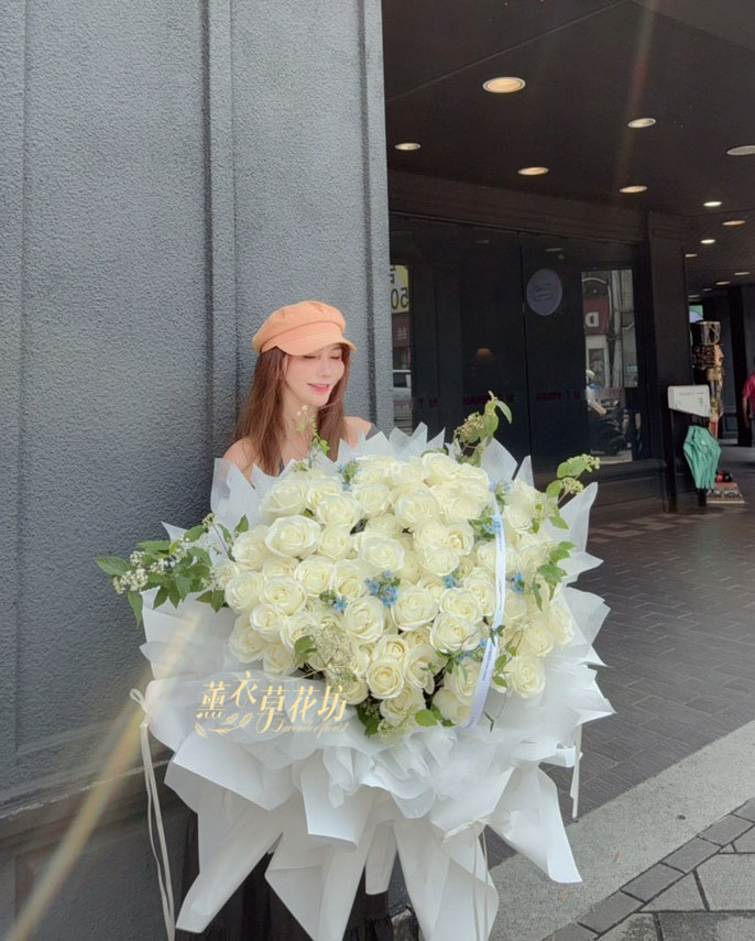 99朵~進口~白玫瑰花束 115040906