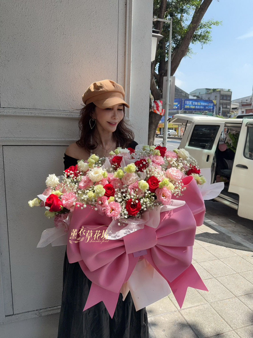 10朵玫瑰花束&巨大蝴蝶結111120909
