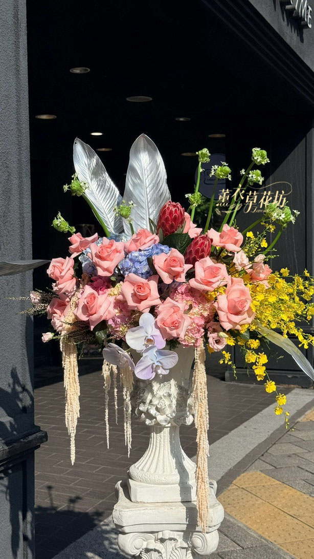 盆花設計~115081011