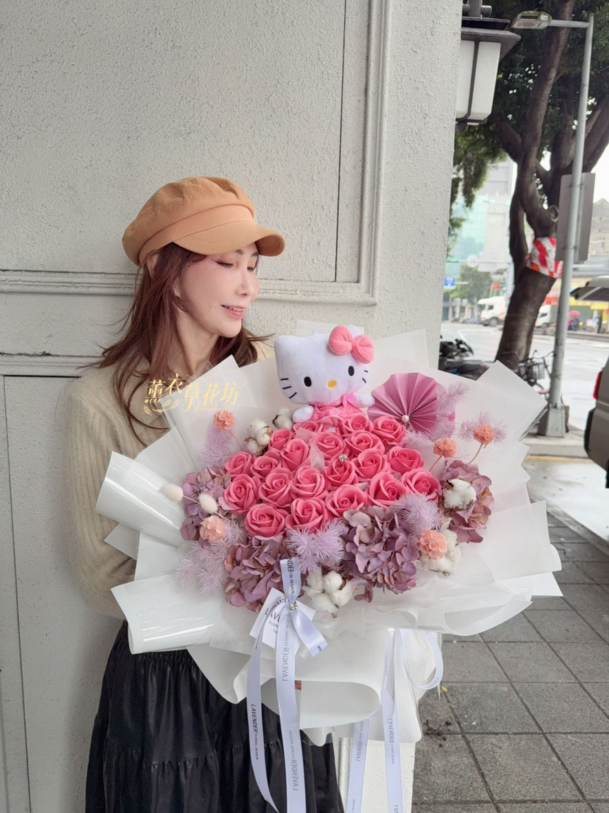 凱蒂貓&香造花&乾燥花設計108080643