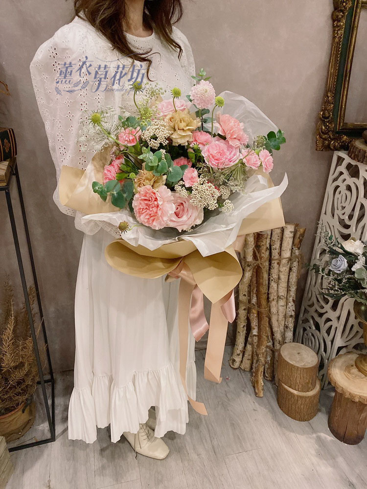 母親節-康乃馨-花束設計109041905