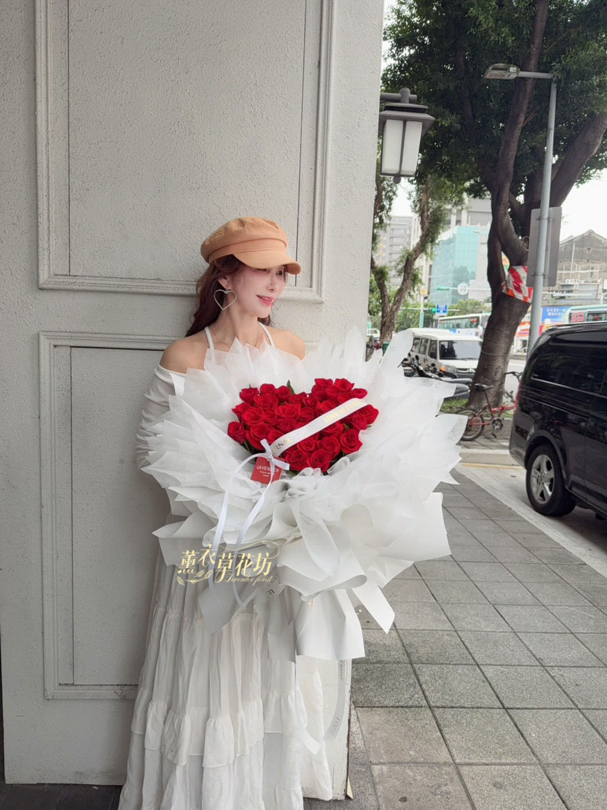 33朵 紅色玫瑰~韓式花束 115042809