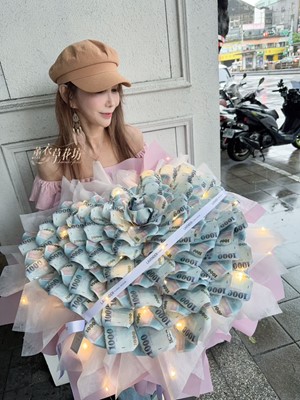 有錢花/鈔票花/~66張~花束設計 100面額~114030603