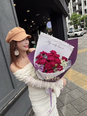 進口~桃紫色康乃馨~韓式設計 115042908