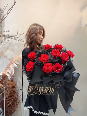 進口紅玫瑰花束~巨大蝴蝶結111120912