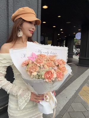 進口~奶茶康乃馨~韓式花束設計 115042906