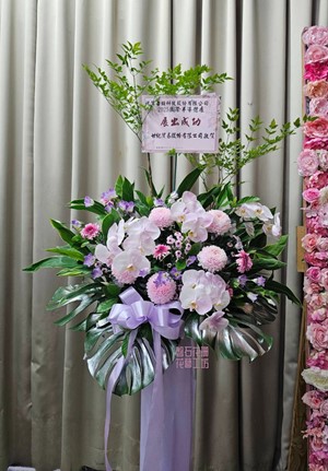 開幕~展覽~藝術蘭花花籃一只(豐盛)~ CE8-13