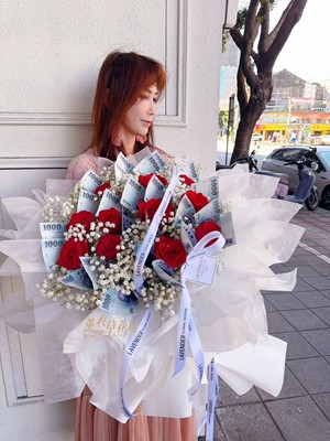 玫瑰鈔票花束設計112080402