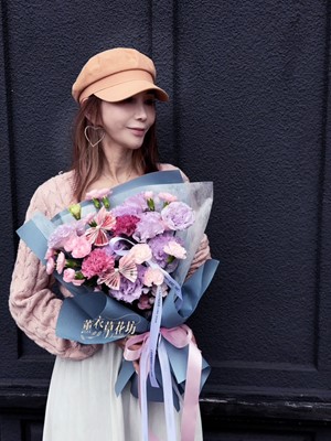 鮮花＆鈔票蝴蝶～設計　114042502