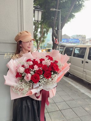 33朵 玫瑰花束 110072005