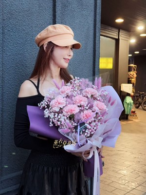 進口~康乃馨~韓式花束設計 115042705