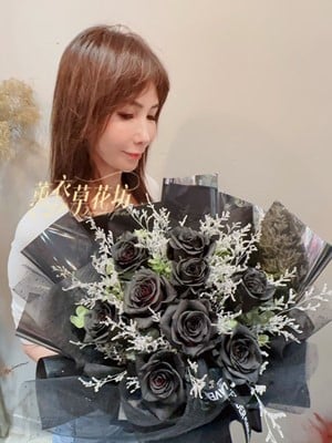 進口黑玫瑰規9朵~花束112072817