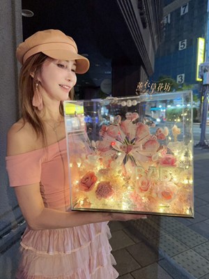 摩天輪/愛心鈔票/有錢花/鈔票花/114070801