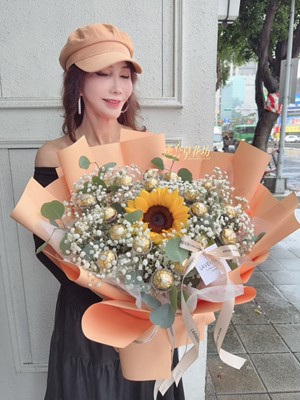 金莎&向日葵~花束設計 115061122